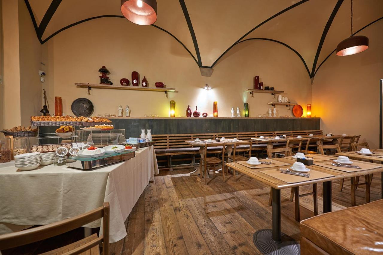 Dell'olio Bed and breakfast 2*
